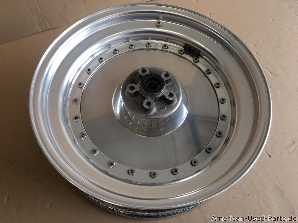 Scheibenrad Auto , Aufbau einer Felge – LACY